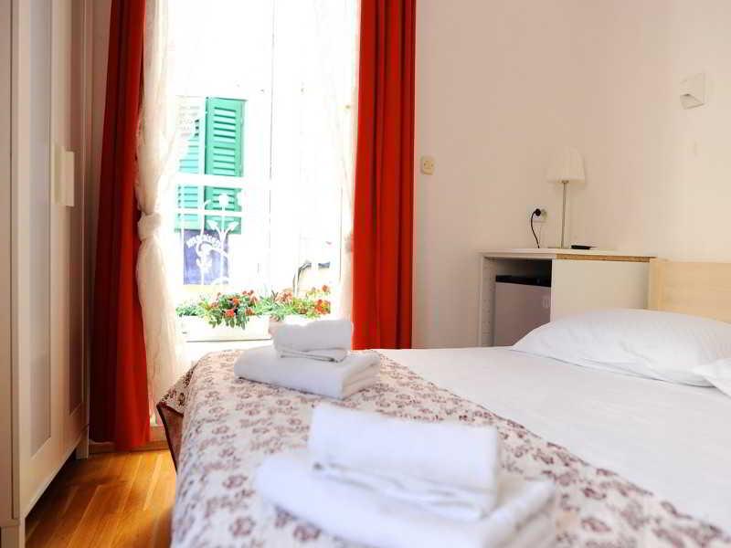 Rooms Gold Split Bagian luar foto